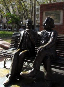 UY 1 Einstein+Ferreira