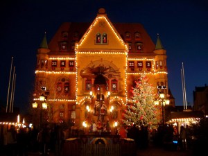advent calendar 16 huenfeld rathaus