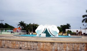 panama hat 50 sombrero monument becal