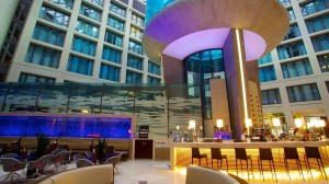 aquadom 22 lobbybar
