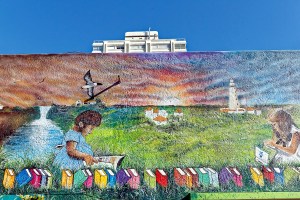 street art punta d.E. 4 school wall
