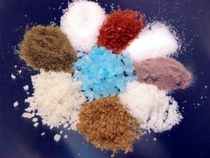 salt 4b Variety of Salt Hawaiian Pink Clay Salt, Regular Iodized,Black Sea Salt,Fleur De Sel, Smoked, Grey Sea Salt, Celery Salt, Coarse Sea Salt and Jamaican Blue Rock Salt