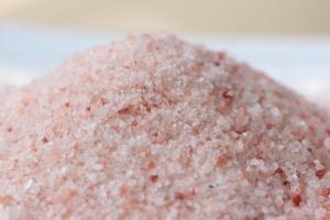 salt 9 pink sea salt