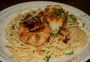 italian 8 seared scallops