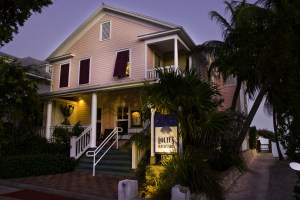 keywest-2j-louies-backyard
